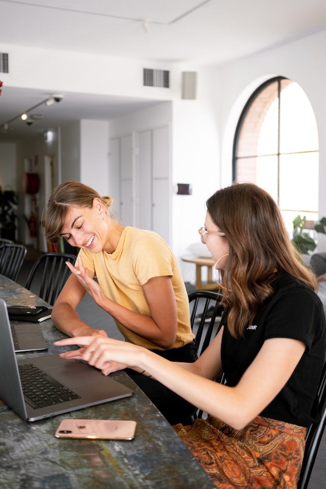 Hoe je een succesvolle website laat maken in vijf stappen